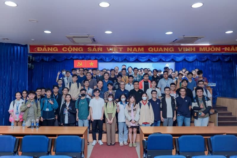 Hơn 200 sinh viên tham gia Hội thảo “Xây dựng các mô hình AI với bộ công cụ NVIDIA TAO"