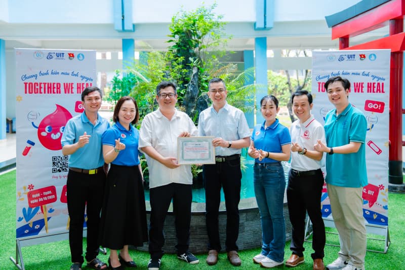 UIT lan tỏa giá trị sống đẹp qua nghĩa cử hiến máu vì cộng đồng