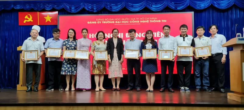 Đảng bộ Trường ĐH Công nghệ Thông tin tổ chức hội nghị Đảng viên lần 1 năm 2022