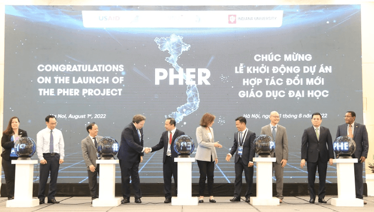 Hoa kỳ tài trợ 14,2 triệu USD phát triển 3 Đại học lớn của Việt Nam