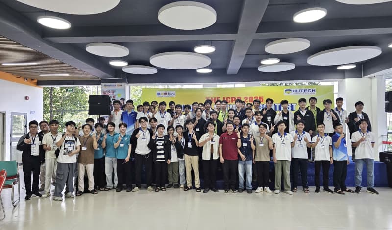 UIT giành Huy chương Bạc tại The 2025 ICPC Vietnam National Programming Contest