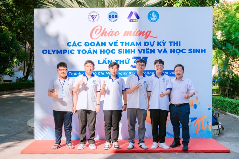 Sinh viên UIT xuất sắc đạt giải tại Kỳ thi Olympic Toán học Sinh viên và Học sinh Toàn quốc lần thứ 31