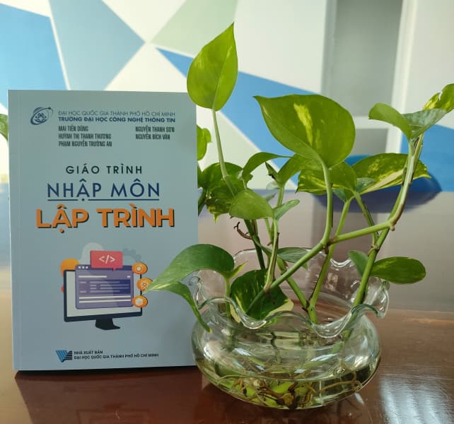 Giới thiệu sách “Nhập môn lập trình”