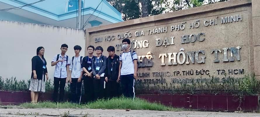 UIT ALGO BOOTCAMP 2022 -  Trại huấn luyện chiến binh bước vào những buổi tập luyện cuối cùng