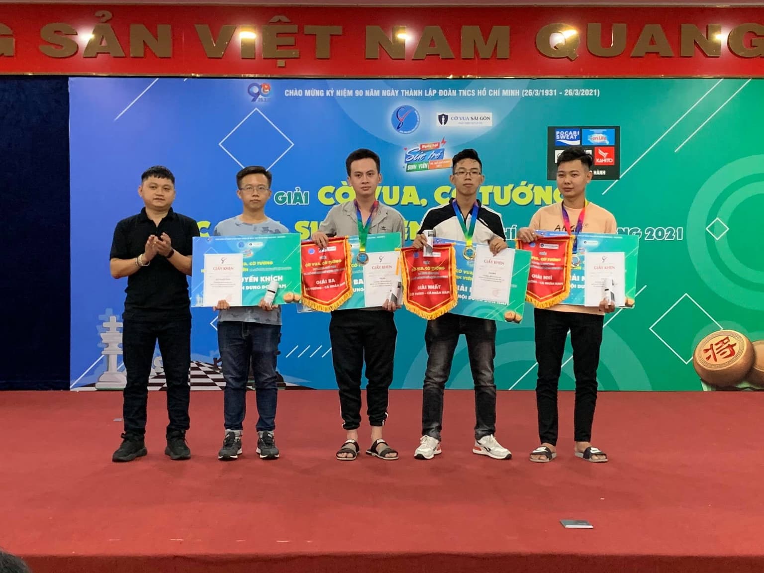  Sinh viên Tăng Khánh Chương đạt giải khuyến khích cá nhân nội dung Cờ tướng nam.