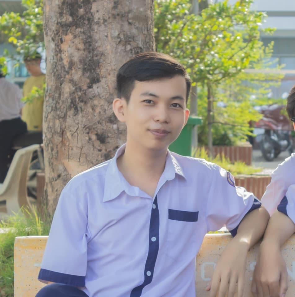 Proud to be UITer - Phan Trường Trí nhận học bổng 160.000.000 đồng