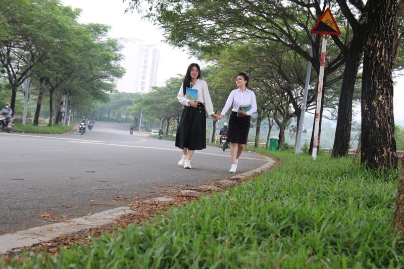  Tuyển sinh Đại học 2024: ĐHQG-HCM ưu tiên xét tuyển thẳng thí sinh giỏi, tài năng của trường THPT