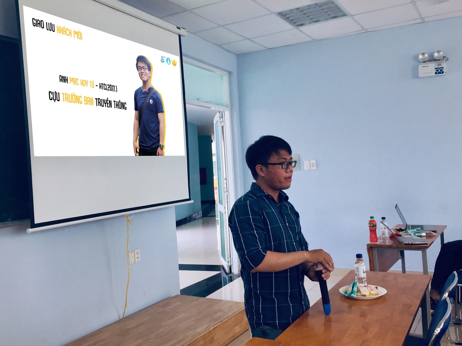  Câu lạc bộ WEBDEV STUDIOS tổ chức seminar cho ban Truyền thông