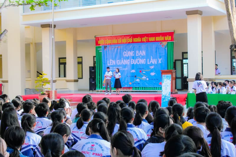 [Hành trình Đại sứ sinh viên UIT 2020] Về Quảng Ngãi - Quê mía, Xứ dừa