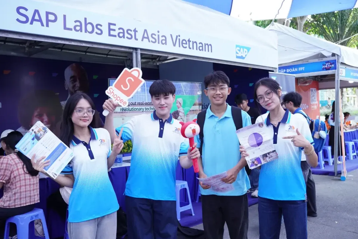DSC09067-1536x1024.webp