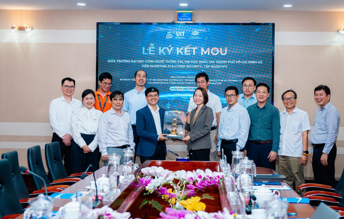 FPTxUIT_MOU-51.jpg