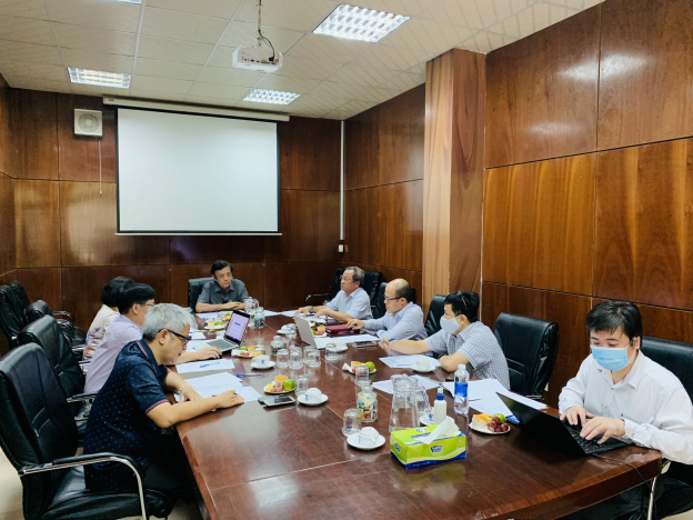 Phiên họp đầu tiên Hội đồng Giáo sư cơ sở năm 2022 của Trường Đại học Công nghệ Thông tin