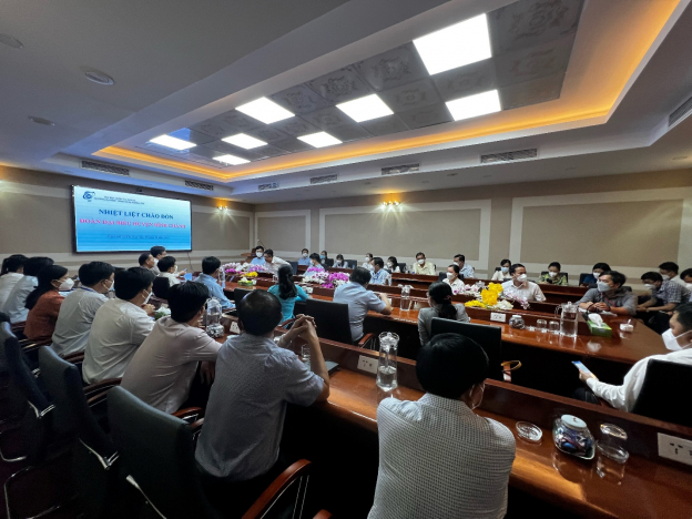 Các đại biểu đại diện các Cơ quan Đơn vị tại huyện Bình Chánh cùng tham dự buổi làm việc 