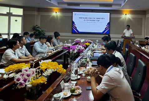 Hội nghị Công tác sinh viên và cố vấn học tập năm học 2022-2023