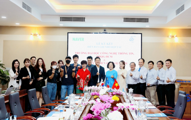 Lễ ký kết hợp tác giữa tập đoàn Naver và Trường Đại học Công nghệ Thông tin