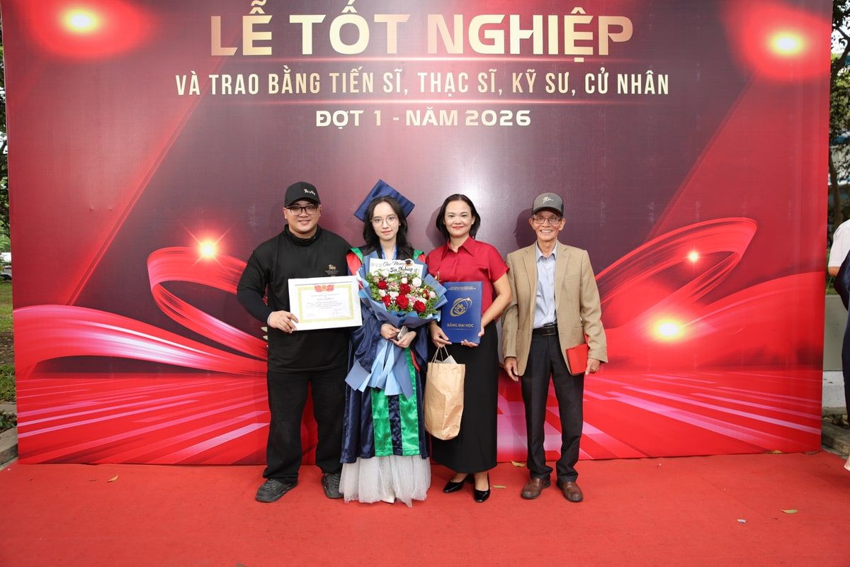 ngọc minh 3.jpg
