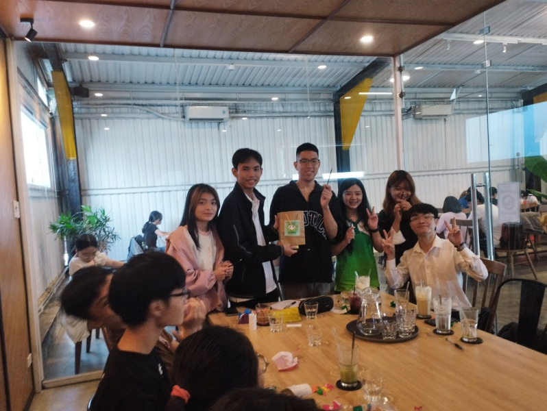 https://www.uit.edu.vn/sites/vi/files/image_from_word/404258099_809218674342591_960102997161625360_n.jpg