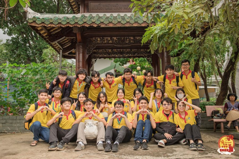 Xuân Tình Nguyện 2023 - Đội Hình Sự Kiện] Thăm Mái Ấm Tình Thương Chùa Diệu  Pháp | Trường Đại Học Công Nghệ Thông Tin