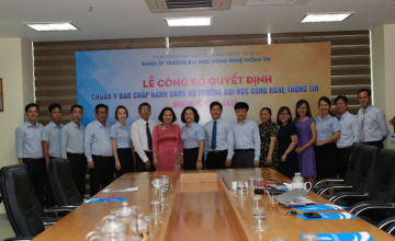 Buổi lễ trao Quyết định chuẩn y Ban Chấp hành  Đảng bộ Trường ĐH CNTT