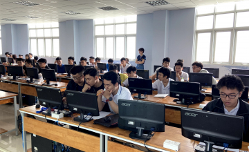 Sinh viên trường Công nghệ Thông tin, tham gia tranh giải ICPC 2020 - vòng thi miền Bắc, miền Trung