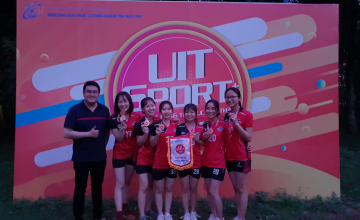 UIT Sport+2020 - KH&KTTT giành huy chương vàng môn Bóng chuyền nữ