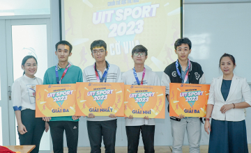 Trương Nguyên Hạo sinh viên khoa Khoa học & Kỹ thuật Thông tin Giải Nhất nội dụng cờ vua UIT Sport 2023