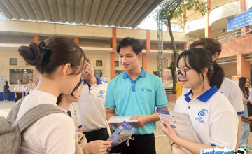 Hành trình kết nối - Đại sứ sinh viên đến thăm trường THPT Trần Hưng Đạo (Gò vấp, TP.HCM)