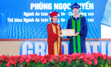  Chàng hotboy Xứ Quảng tốt nghiệp thủ khoa ngành tại UIT