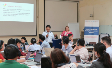 Tập huấn nâng cao năng lực giảng Viên ĐHQG-HCM trong việc phát triển các khóa học theo mô hình học tập kết hợp
