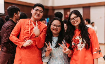Nữ sinh UIT và 14 ngày giao lưu quốc tế
