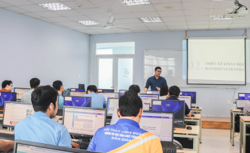 Chương trình tập huấn “Blended Learning - Các vấn đề cốt lõi và cách thức triển khai”