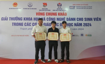 Chúc mừng nhóm sinh viên Câu lạc bộ AI - khoa Khoa học Máy tính UIT đạt giải Nhì - Giải thưởng Khoa học và Công nghệ dành cho sinh viên trong cơ sở giáo dục đại học năm 2024
