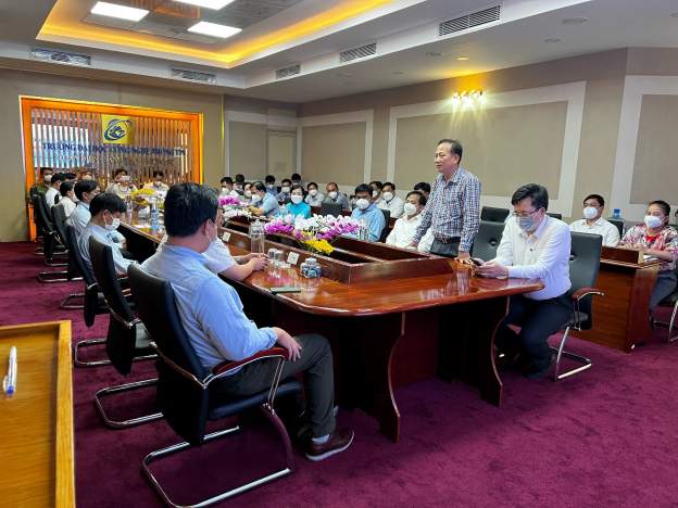 Đại diện lãnh đạo của huyện Bình Chánh trình bày hướng hợp tác giữa 2 Bên