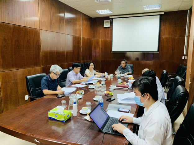 Phiên họp đầu tiên Hội đồng Giáo sư cơ sở năm 2022 của Trường Đại học Công nghệ Thông tin