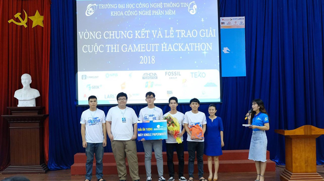Đội PMCL2015.1 đạt giải Ấn tượng 2